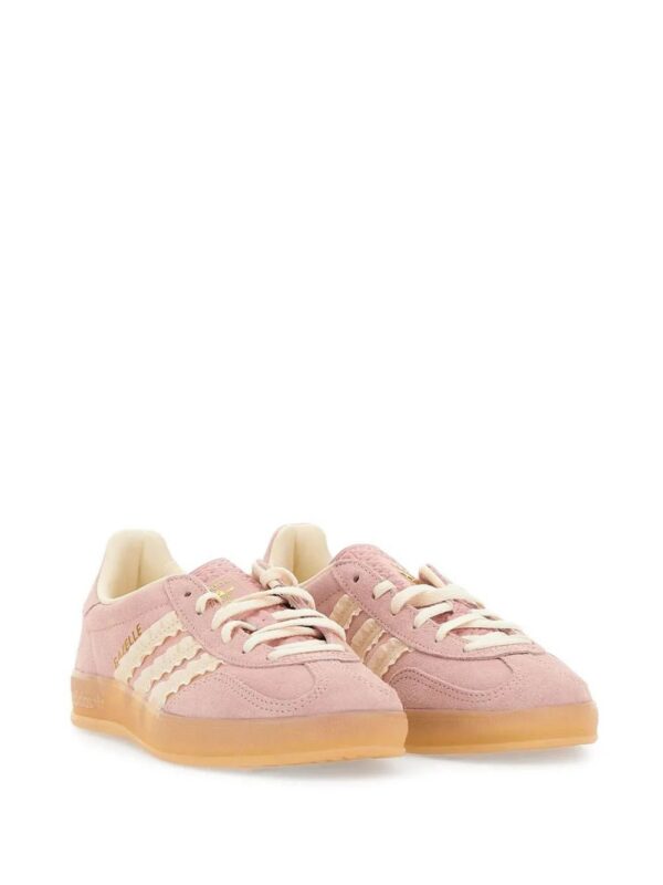 31709218_61120104_1000.jpg adidas Gazelle suede sneakers