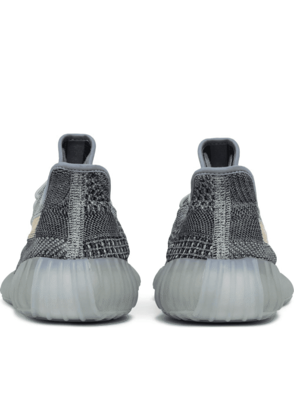 3_c554c6aa-b6d8-45eb-8a70-5b08afaf1f14.png Yeezy Boost 350 V2 'Ash Blue'