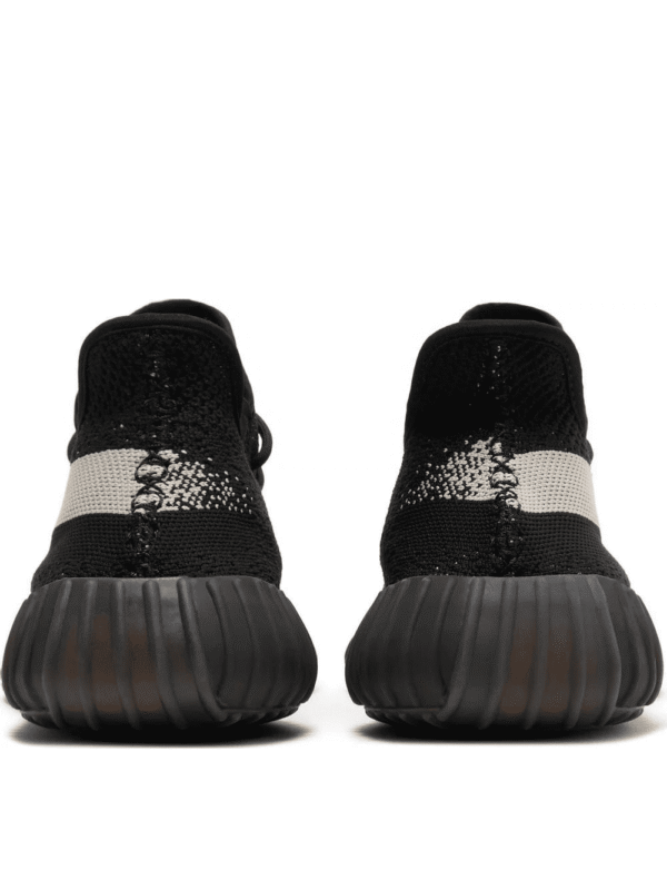 3_f4bf37ea-48e7-436e-a062-f5f0ad2b69ab.png Yeezy Boost 350 V2 'Oreo'
