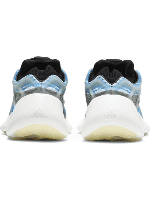 3_fe6b9c6b-053d-4286-bb1a-a426167d21e9.png Yeezy 700 V3 'Arzareth'