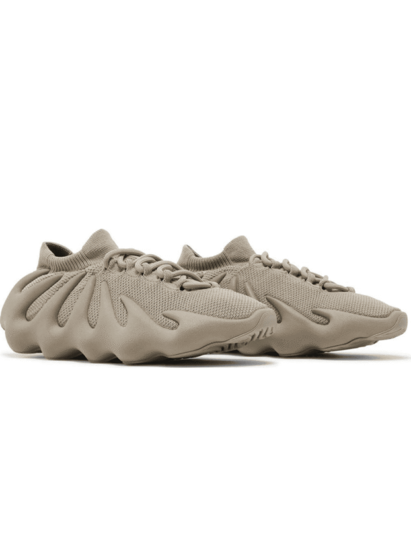 4_552a2c22-fb38-48c6-8b4b-2c8ea9b8cf1e.png Yeezy 450 'Stone Flax'