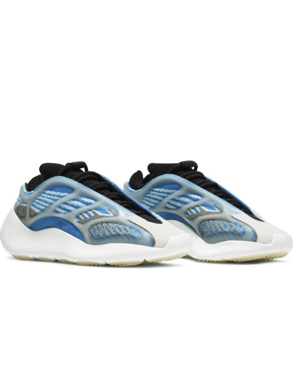 4_636b4977-7f3c-478f-92ff-0e14482a5d64.png Yeezy 700 V3 'Arzareth'