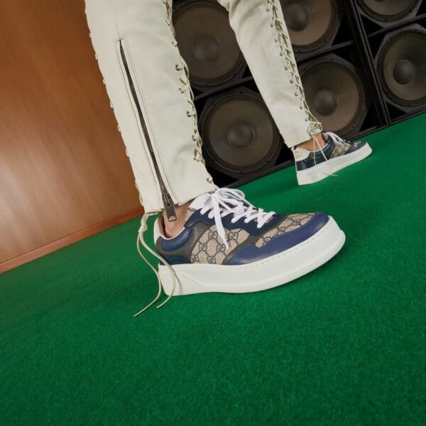 669582_UPGB0_4273_003_100_0000_Light-Mens-GG-sneaker-1.jpg Gucci Men's GG sneaker