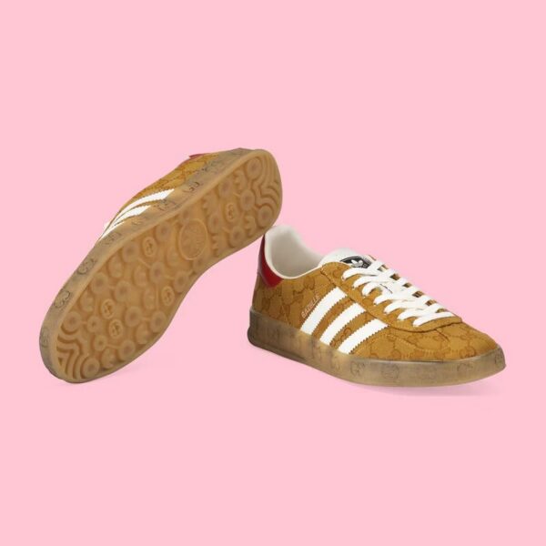 707850_UWV20_7162_015_100_0000_Light-adidas-x-Gucci-mens-Gazelle-sneaker-1.jpg adidas x Gucci men's Gazelle sneaker