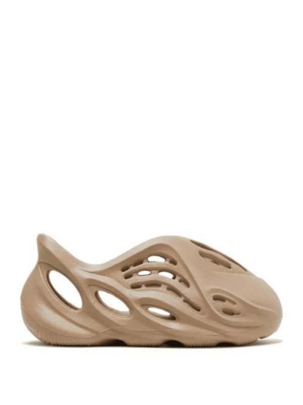 Untitleddesign_3ce04bf1-3407-444a-acbc-266d745a69b8.png Yeezy Foam Runner Infants 'Mist'