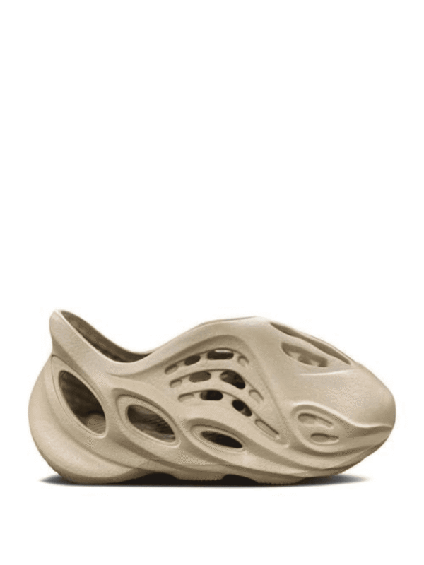 Untitleddesign_e7c321d3-142a-44e5-bcc5-153200858923.png Yeezy Foam Runner Kids 'Mist'