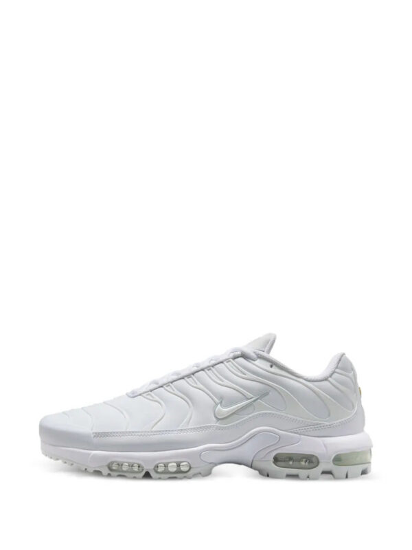 imgi_1_28029249_65316373_1000_39a81d0e-7add-4320-8e84-ecd5af5119f6.jpg Nike Air Max Plus G low-top sneakers
