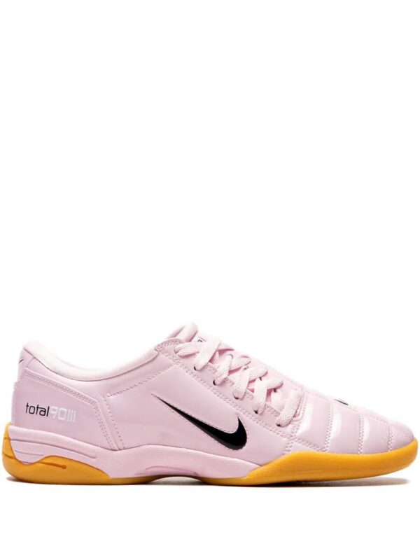 imgi_1_31922219_61934890_1000.jpg Nike Total 90 III "Pink Foam" sneakers