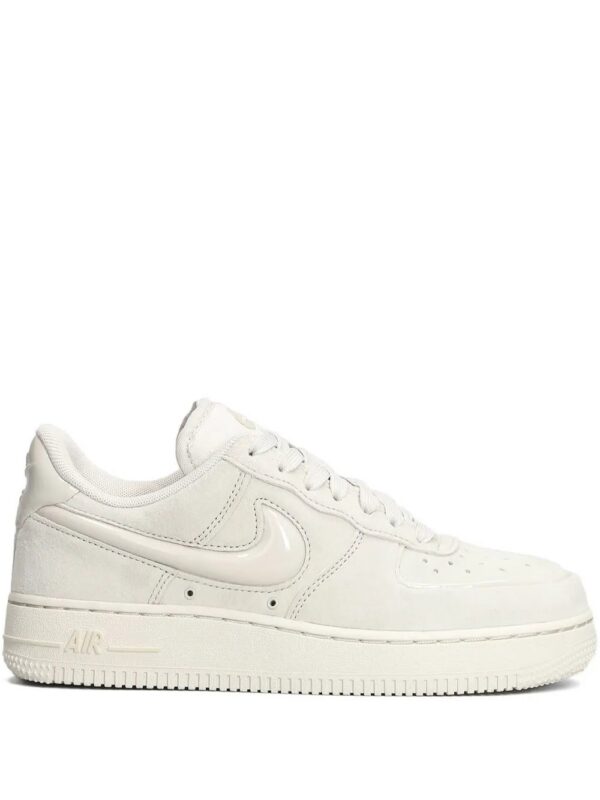 imgi_1_32205393_62400156_1000.jpg Nike Air Force 1 '07 panelled sneakers