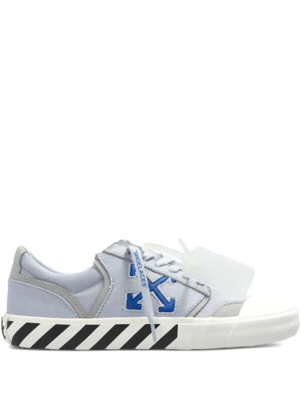 imgi_1_32265570_62470068_1000.jpg Off-White Vulcanized low-top sneakers
