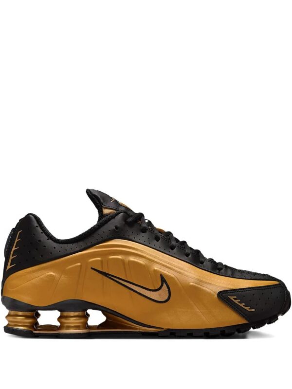 imgi_1_32363216_62425728_1000_b289f20b-79a7-4545-9b7c-b8f1324336ca.jpg Nike Shox R4 sneakers