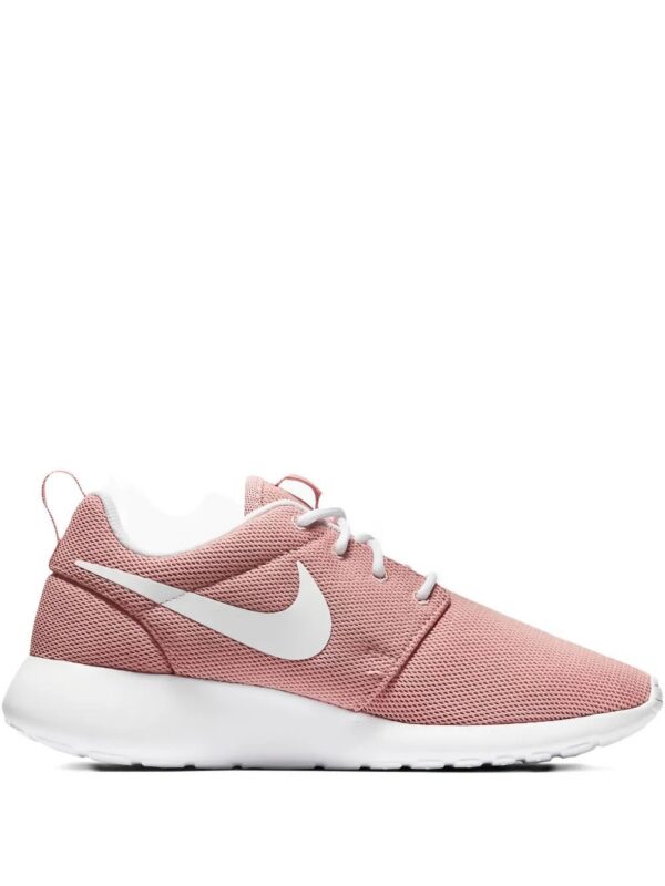 imgi_1_32394860_62499005_1000.jpg Nike Roshe Run "Coral Stardust" sneakers
