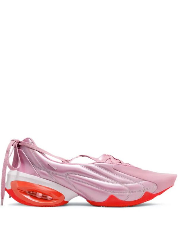 imgi_1_32503087_62624870_1000.jpg Nike x KNWLS lace-up sneakers