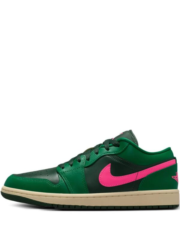 Jordan  low swoosh trainers