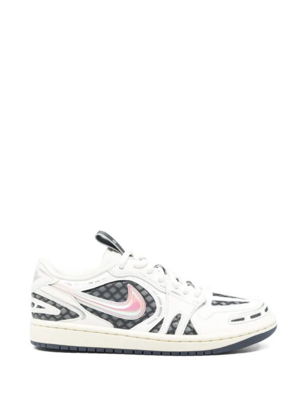 imgi_1_32708874_63945444_1000.jpg Nike Method of Make logo-detail sneakers