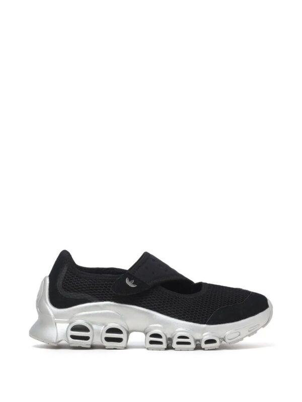 imgi_1_32729991_64216347_1000.jpg adidas mesh sneakers