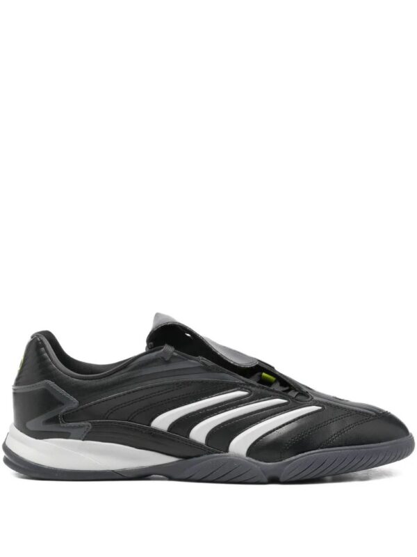 imgi_1_32904757_63258141_1000.jpg adidas Predator Sala logo-detail sneakers