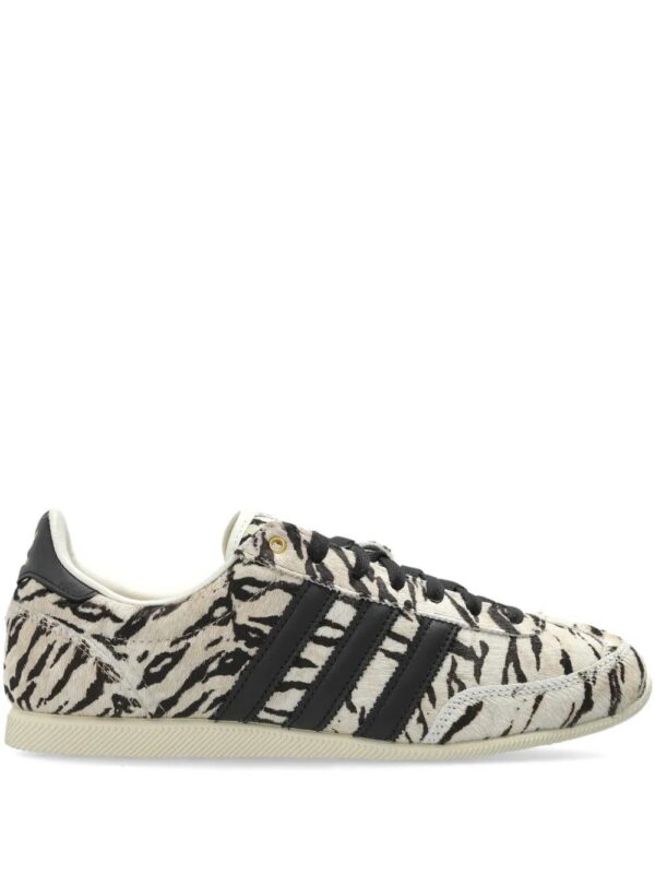 adidas  striped three stripe trainers
