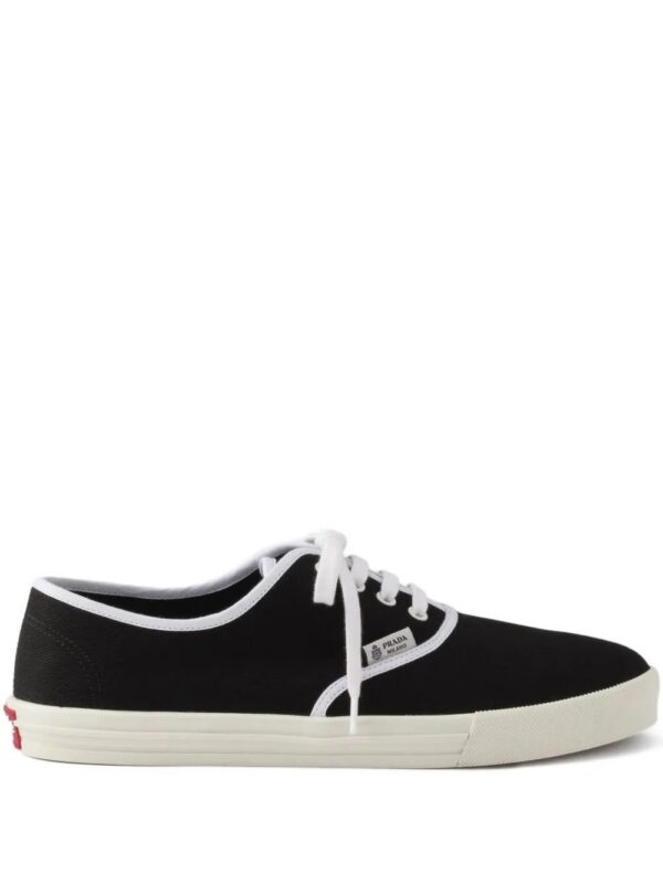 imgi_1_32991247_63351523_1000-2.jpg Prada lace-up round-toe sneakers