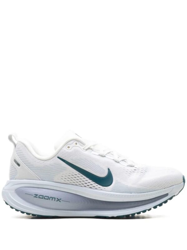 imgi_1_33002746_63591700_1000.jpg Nike Vomero 18swoosh sneakers