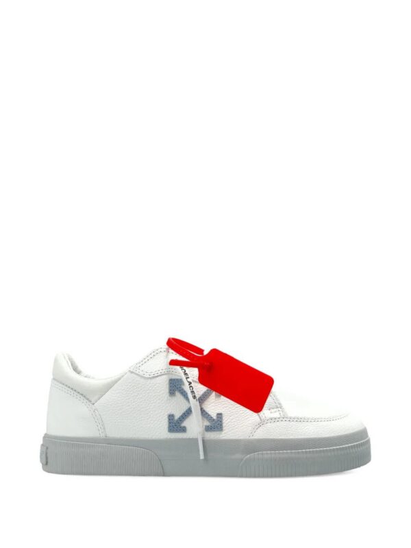 imgi_1_33211307_64068464_1000.jpg Off-White Low Vulcanized sneakers