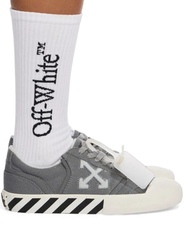 Off-White  Vulcanized Undercut arrow-detail sneakers