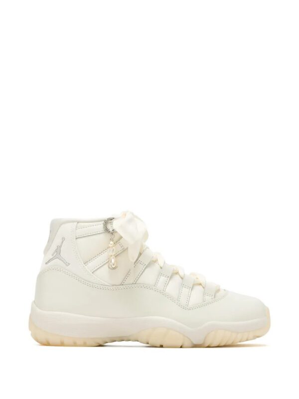 imgi_1_33319416_64243342_1000.jpg Nike Air Jordan 11 sneakers
