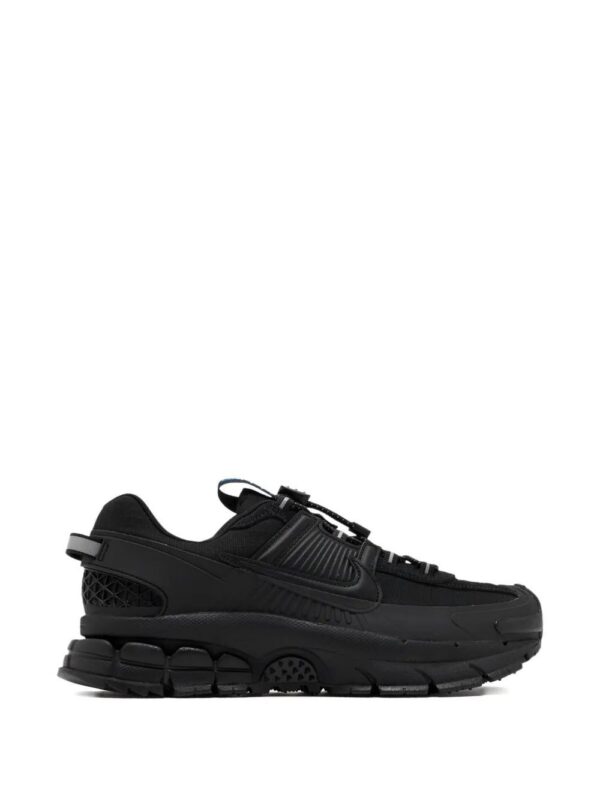 imgi_1_33319429_64051778_1000.jpg Nike Zoom Vomero Roam drawstring sneakers