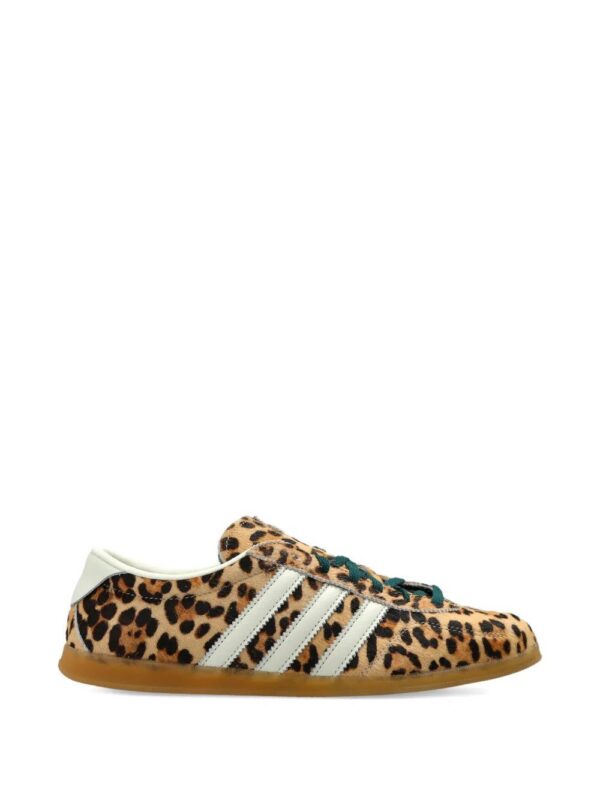 imgi_1_33394498_64240730_1000.jpg adidas Samba animal-print sneakers