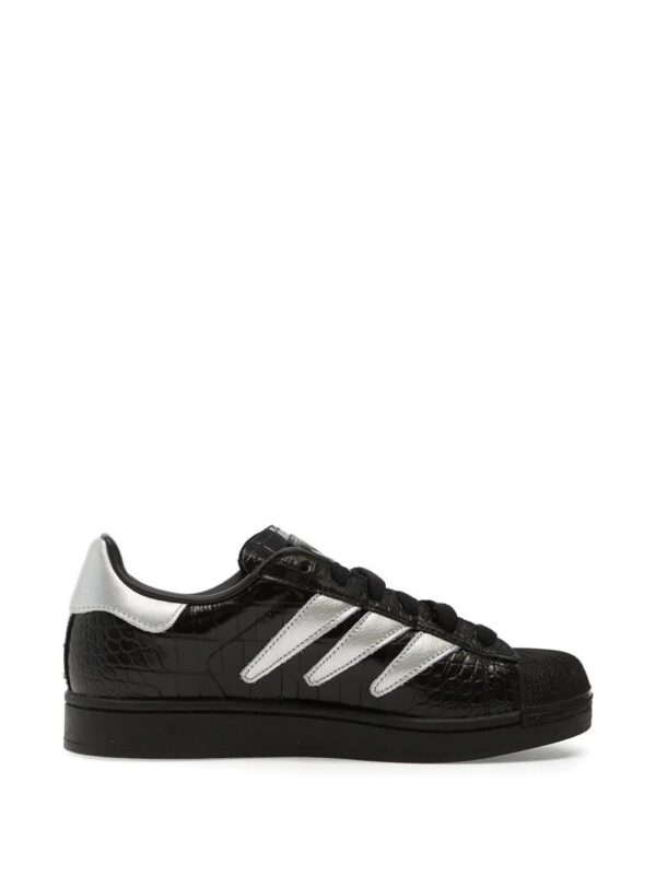 imgi_1_33430979_64180973_1000.jpg adidas Superstar II silver-tone stripes sneakers