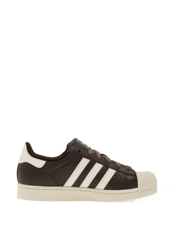 imgi_1_33432004_64181645_1000.jpg adidas Superstar II striped sneakers