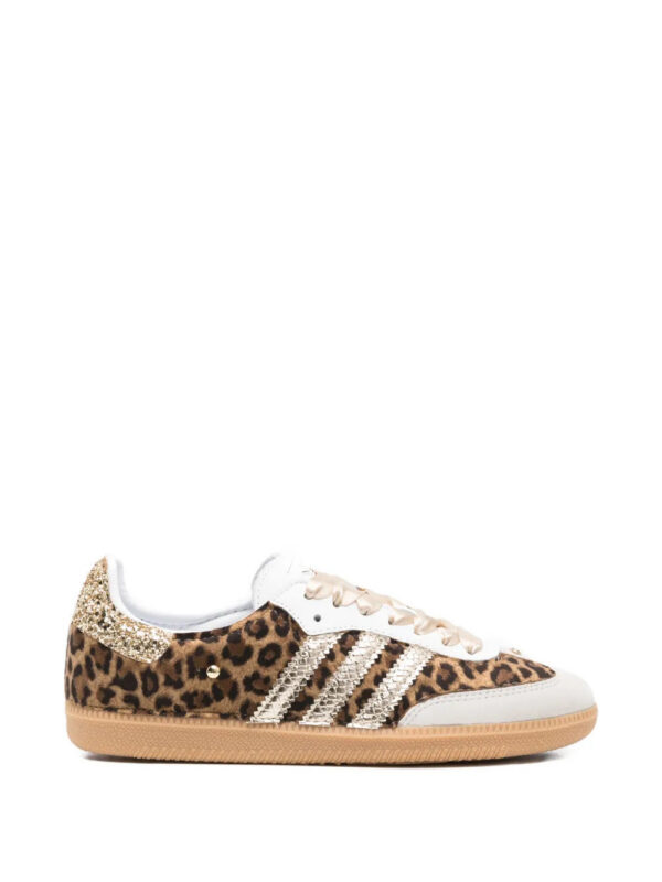 imgi_1_33601420_65057383_1000_86927dc4-c679-4115-8a57-0f6a6d32e4ca.jpg adidas animal-print stripes sneakers