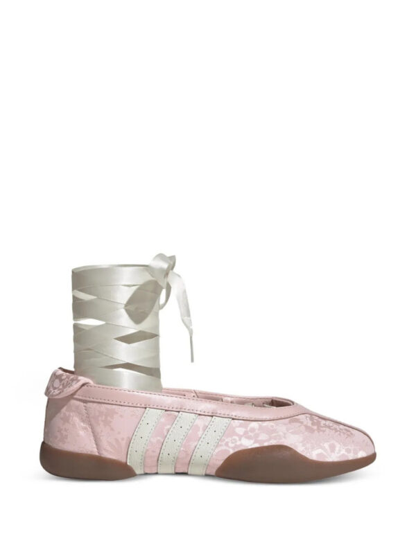 imgi_1_34133174_65201050_1000.jpg adidas Taekwondo Mei sneakers