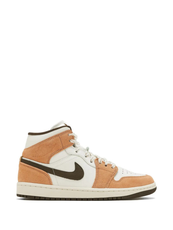 imgi_1_34255870_65407995_1000.jpg Nike Air Jordan 1 Mid sneakers