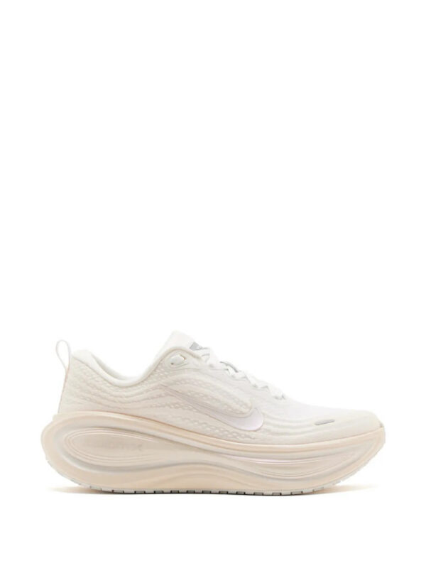 Nike  Vomero Plus sneakers
