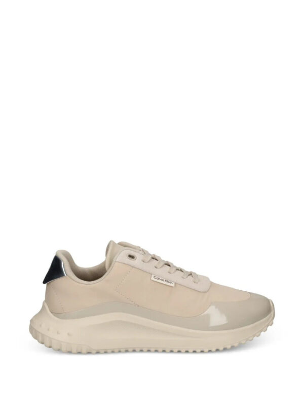 imgi_1_34376186_65618735_1000.jpg Calvin Klein panelled sneakers
