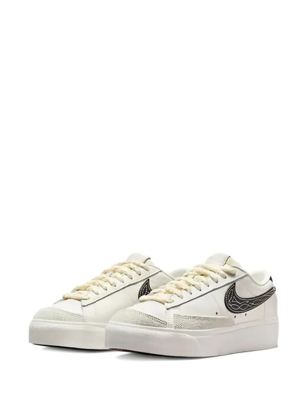 imgi_2_28476932_60868628_1000.jpg Nike Blazer Low Platform sneakers