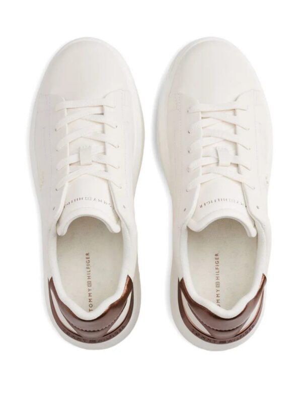 imgi_2_30834276_62715260_1000.jpg Tommy Hilfiger logo leather sneakers