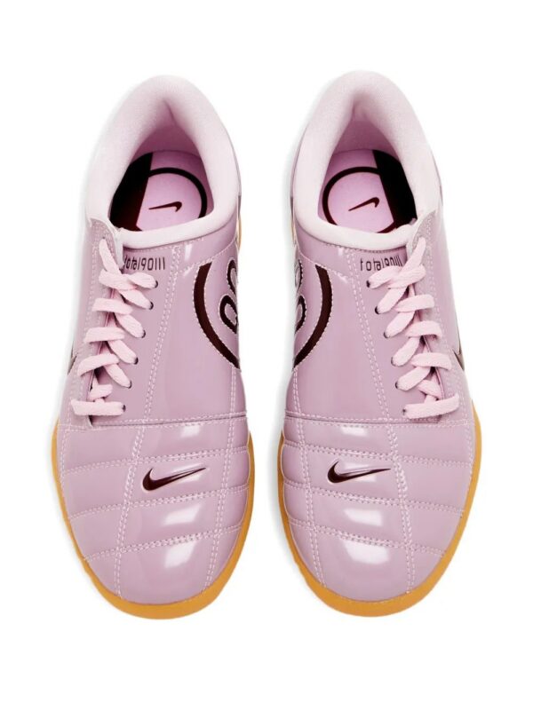 imgi_2_31951915_62026210_1000_e4847974-e297-4f7e-a539-4f0eee4f1bb7.jpg Nike Total 90 lace-up sneakers