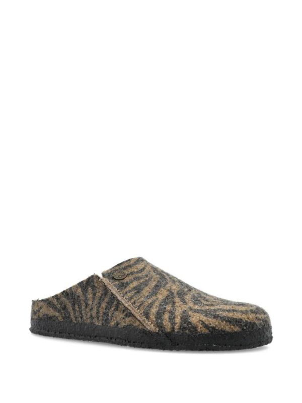 imgi_2_32117863_62104990_1000.jpg Birkenstock zebra button trainers