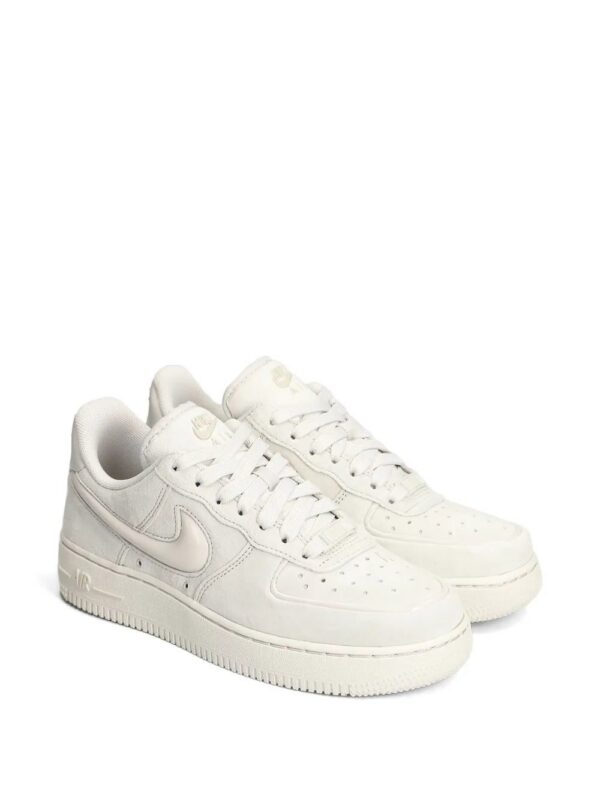 imgi_2_32205393_62400168_1000.jpg Nike Air Force 1 '07 panelled sneakers