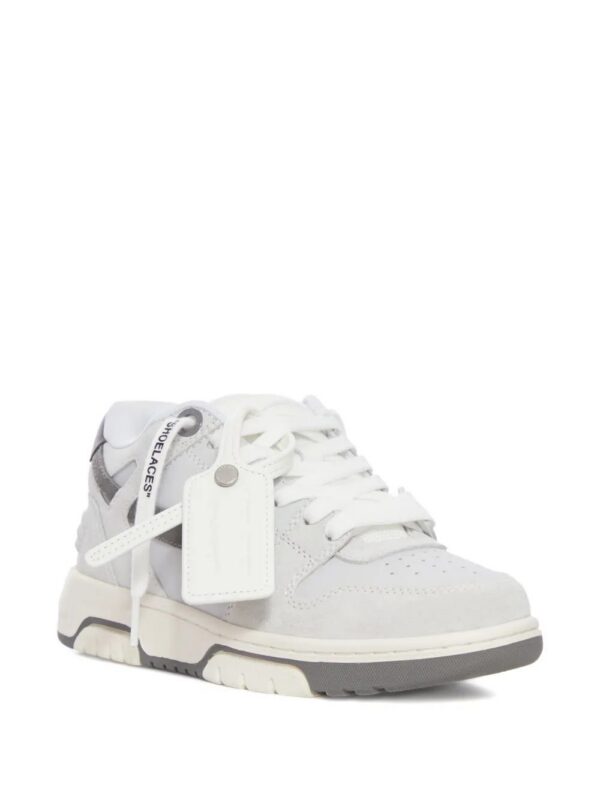 imgi_2_32363302_62323463_1000.jpg Off-White Out of Office sneakers