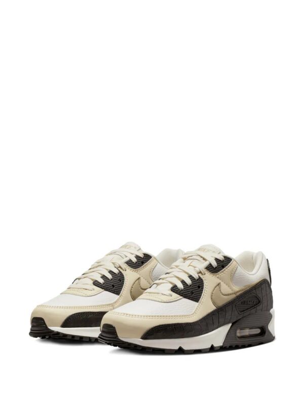 imgi_2_32586647_62859248_1000.jpg Nike Air Max 90 low-top sneakers