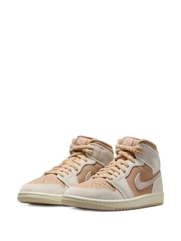 Jordan  1 Mid SE lace-up fastening sneakers