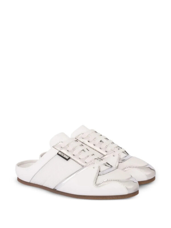 imgi_2_32731494_63095901_1000.jpg Moschino panelled sneakers