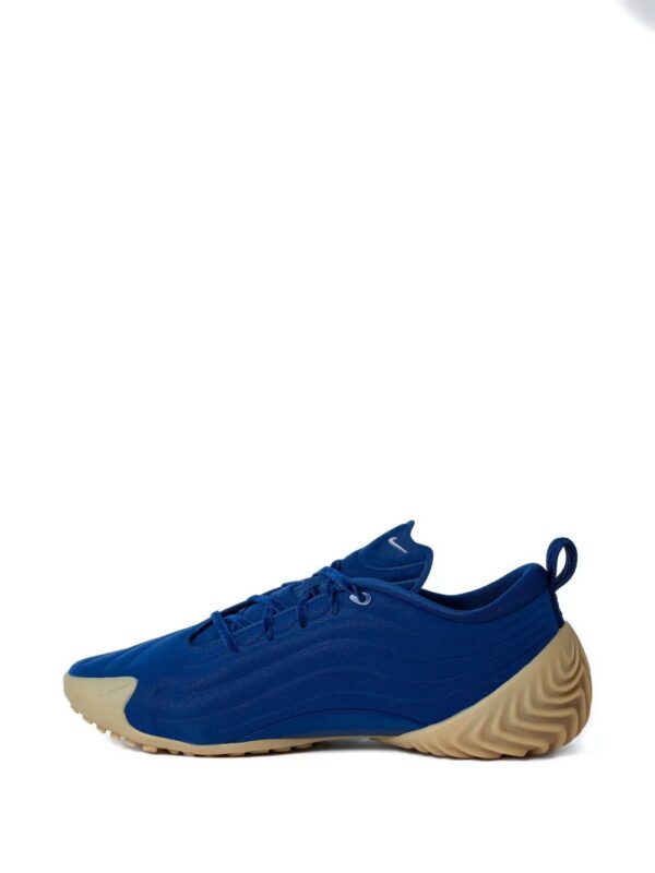 Nike  Astra Ultra wave-patterned sneakers
