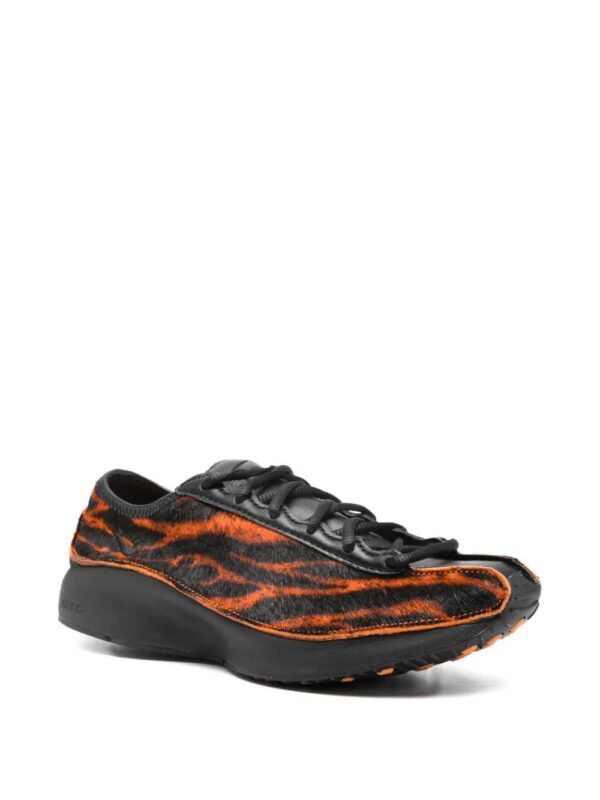 Nike  tiger-stripe sneakers