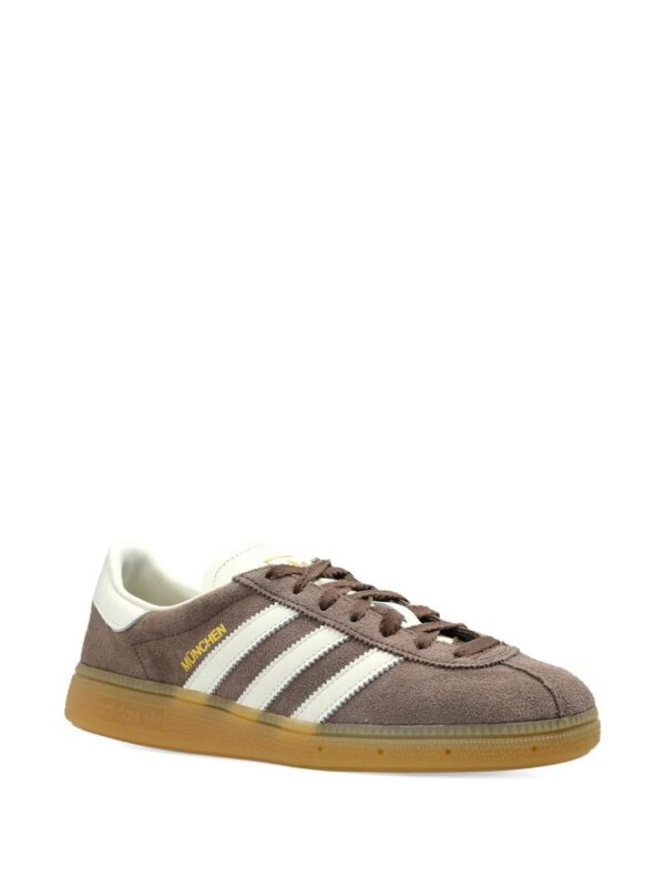imgi_2_33124096_63772291_1000.jpg adidas Muenchen lace-up sneakers