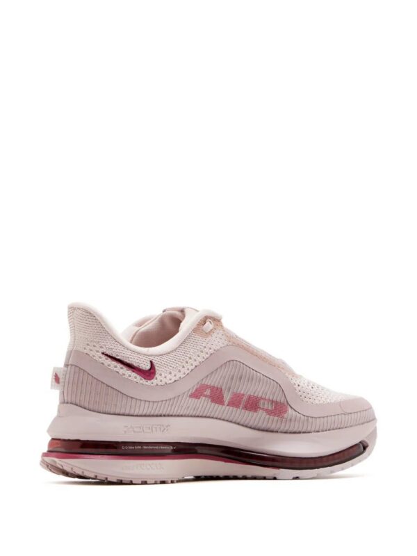 Nike  Pegasus Premium sneakers