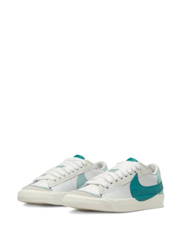 imgi_2_33458413_64183438_1000.jpg Nike Blazer Low '77 Jumbo sneakers
